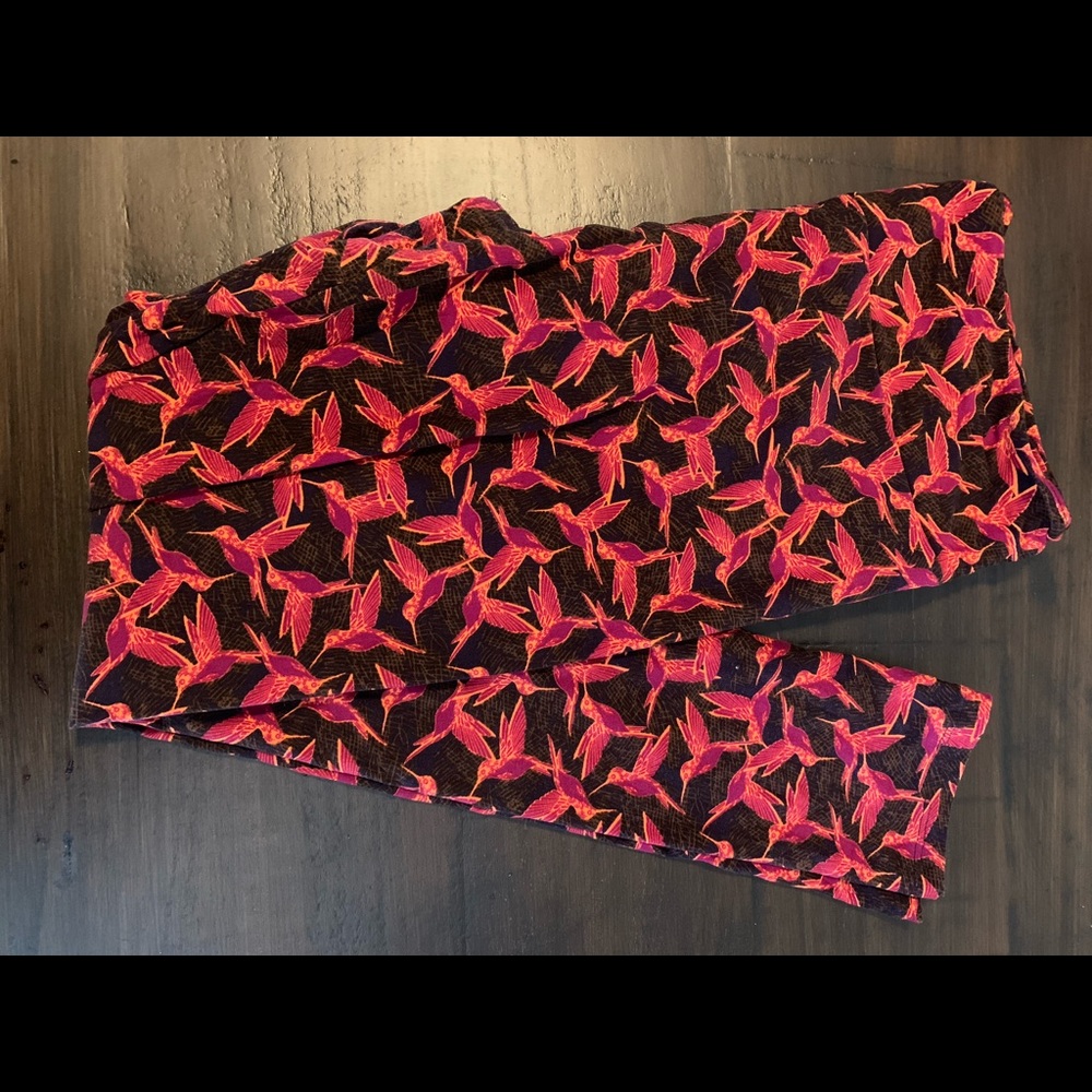 Lularoe Tall and Curvy TC Leggings